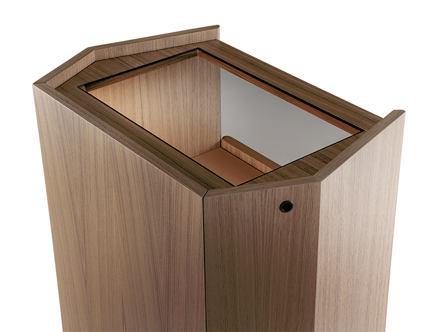 Delphi Coffee and Side Table by Giorgetti, view 3