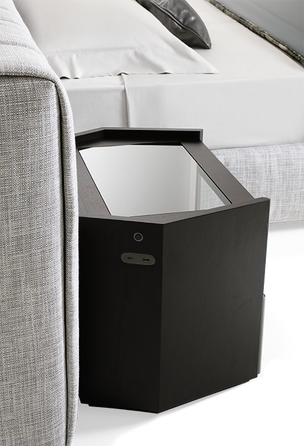 Delphi Coffee and Side Table by Giorgetti, view 5