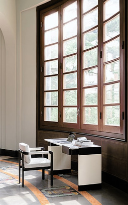 Edward Coffee and Side Table by Giorgetti, view 7