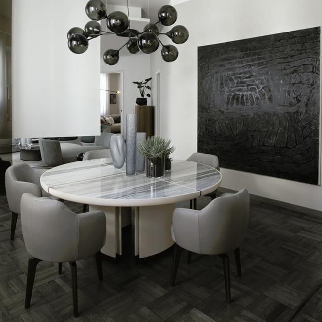 Elisa Chair by Giorgetti, view 2