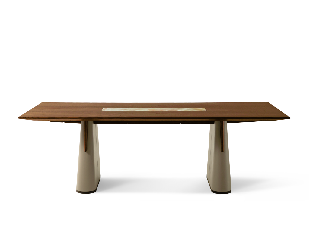 Fang Table by Giorgetti