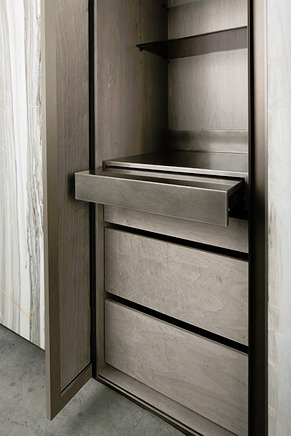 Gk.02 Decorative Object by Giorgetti, view 10