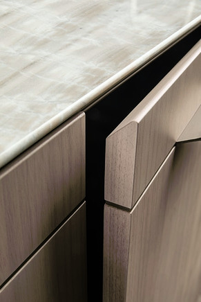 Gk.03 Decorative Object by Giorgetti, view 12