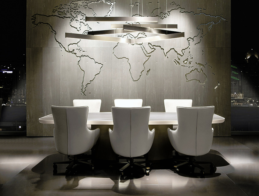 Gordon Table by Giorgetti, view 3