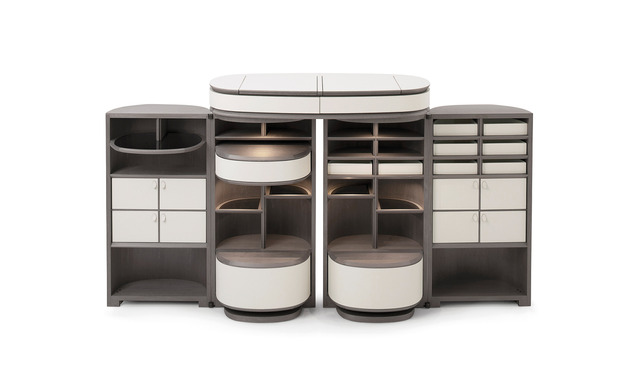 Houdini Bookcase by Giorgetti
