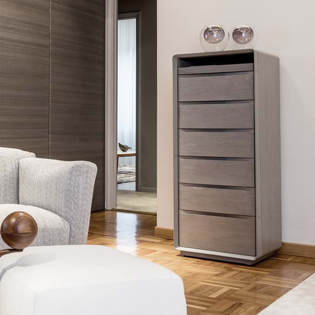 Inside Decorative Object by Giorgetti, view 4