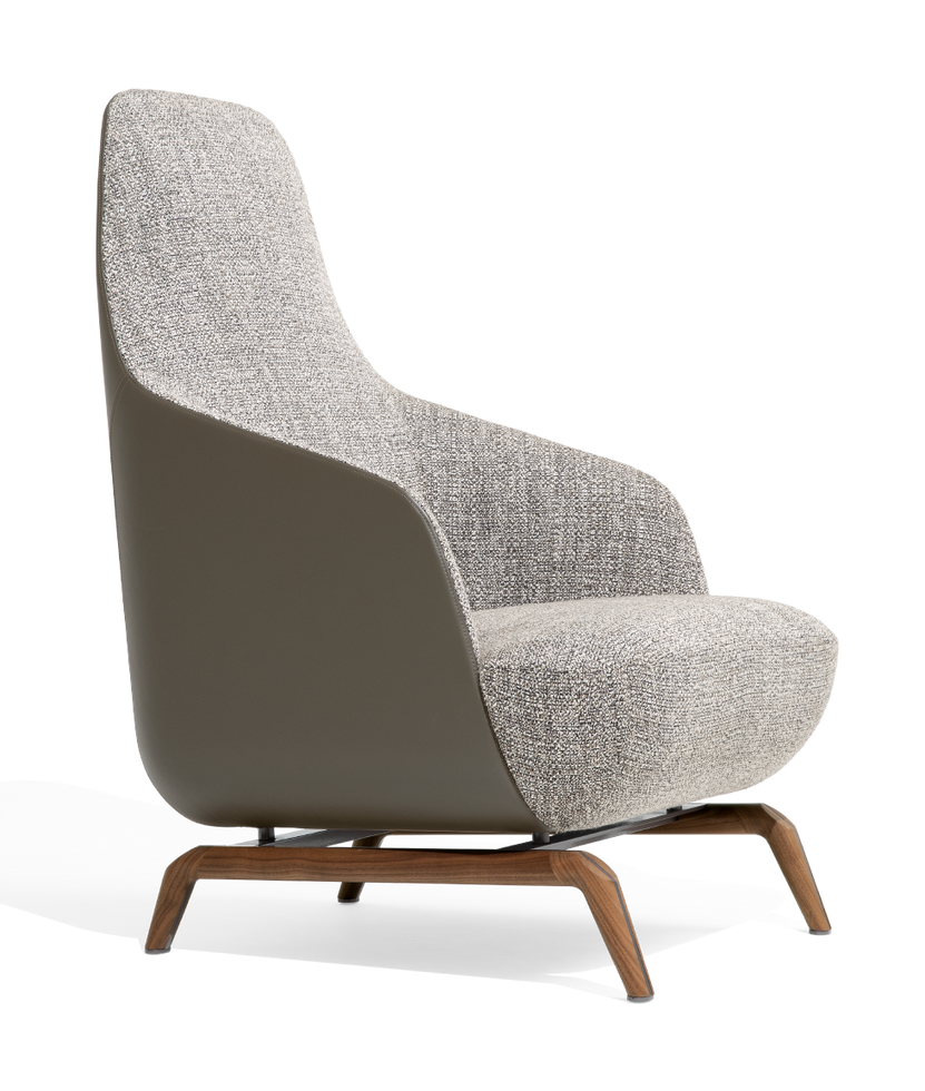 Janet Armchair by Giorgetti