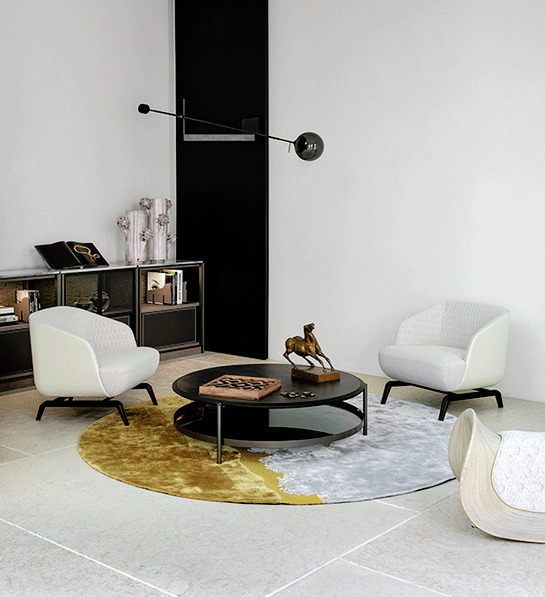 Janet Armchair by Giorgetti, view 3