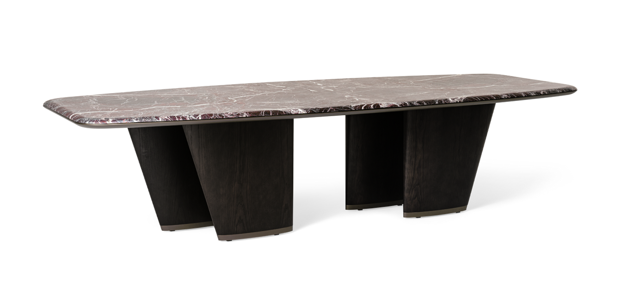 Mistral Table by Giorgetti