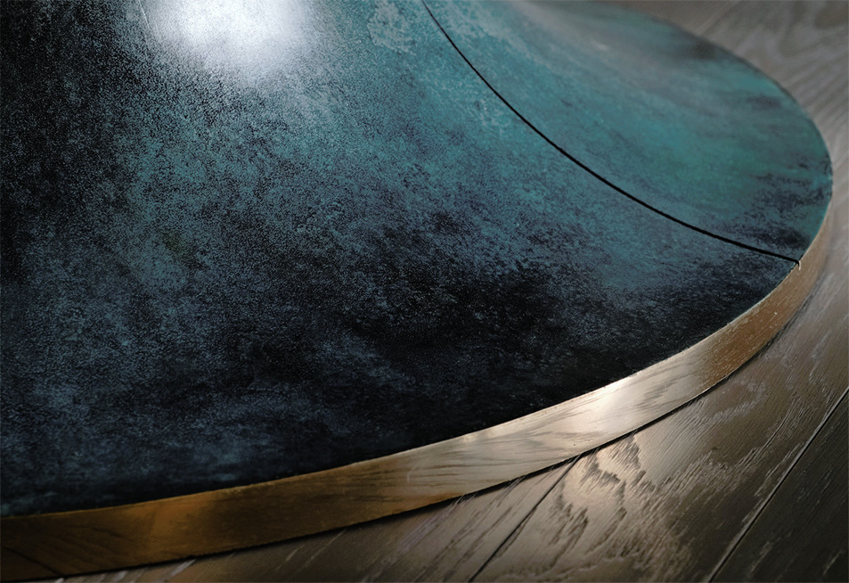 Mizar special edition Table by Giorgetti, view 2