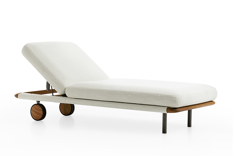 Moorea Chaise Longue by Giorgetti, view 3