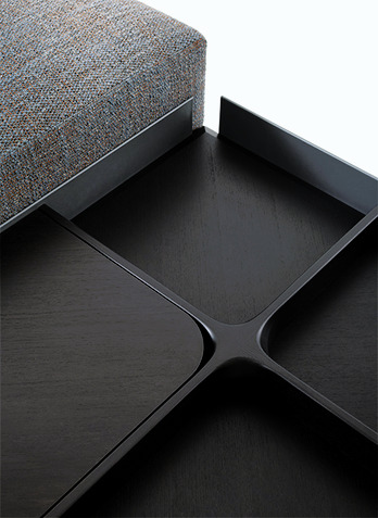 Nereide Decorative Object by Giorgetti, view 8