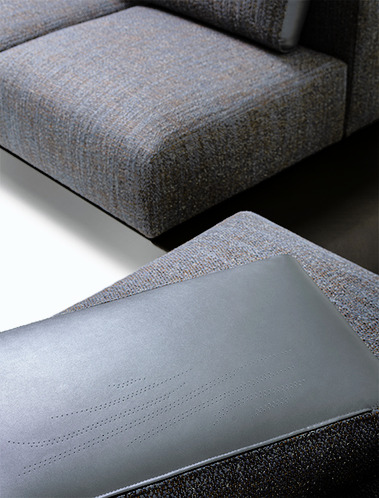 Nereide Decorative Object by Giorgetti, view 7