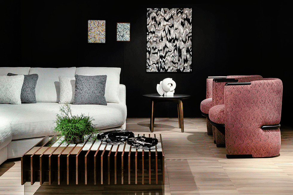 Opus Armchair by Giorgetti, view 3