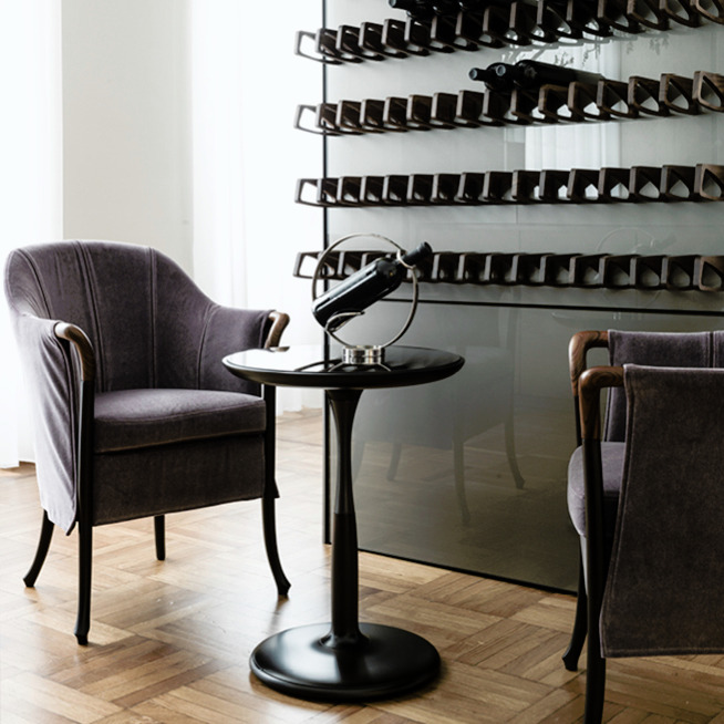 Progetti Blossom Armchair by Giorgetti, view 3