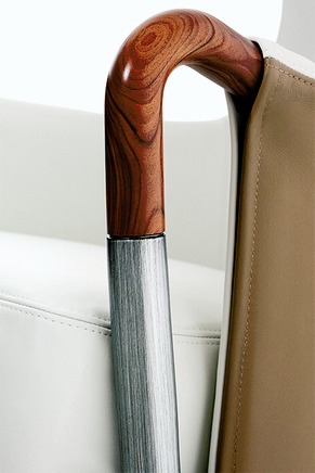 Progetti Special Edition Armchair by Giorgetti, view 4