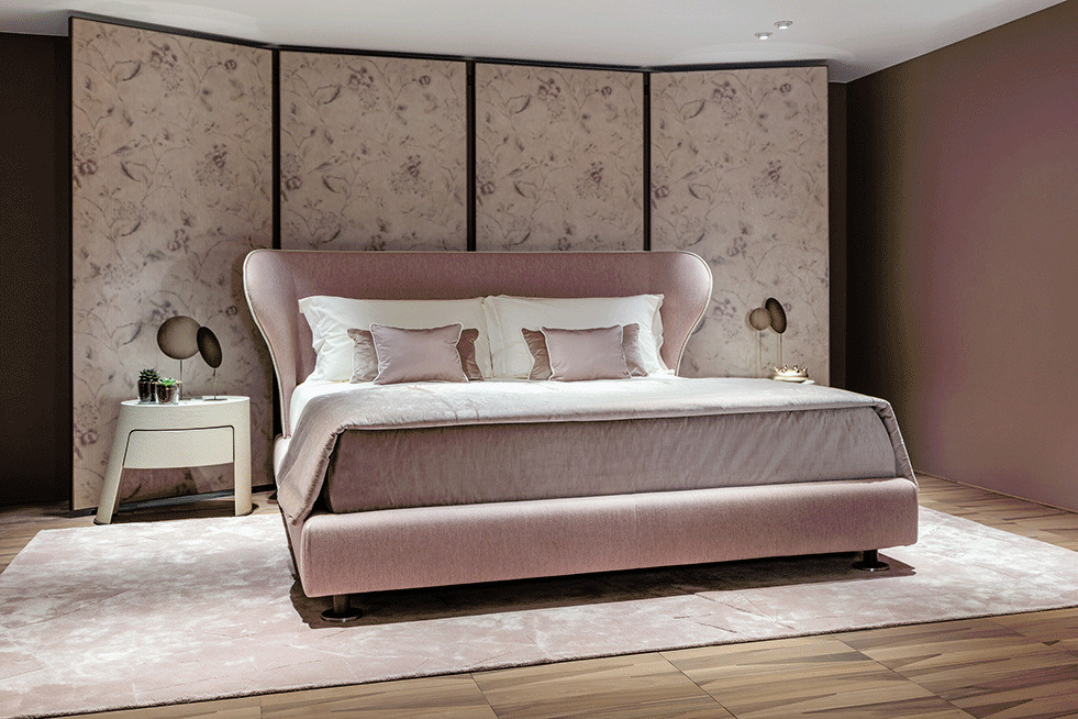 Rea Bed by Giorgetti, view 2