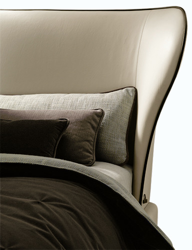 Rea Bed by Giorgetti, view 4