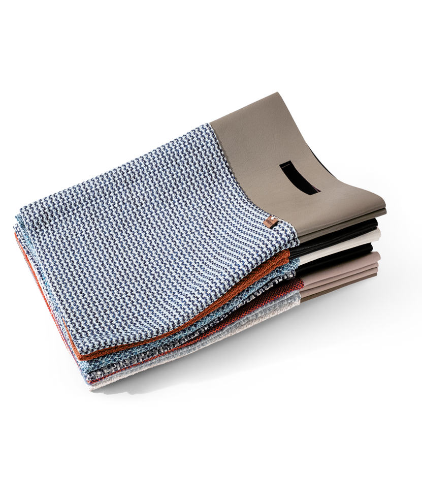 Shopper Decorative Object by Giorgetti