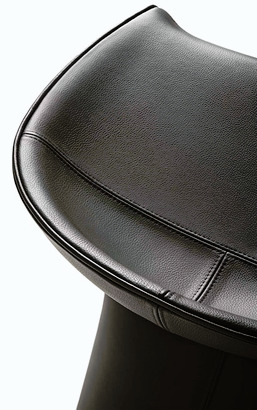 Skirt Chair by Giorgetti, view 9