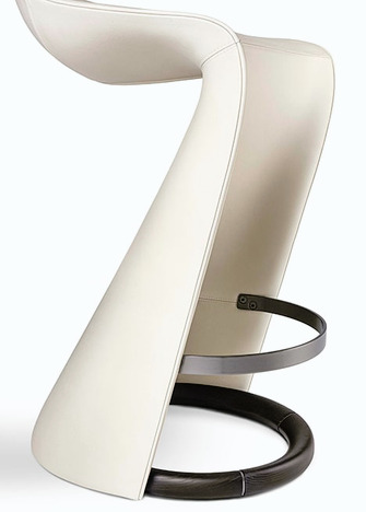 Skirt Chair by Giorgetti, view 7