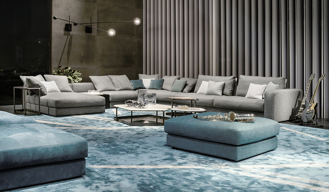 Skyline Armchair by Giorgetti, view 4