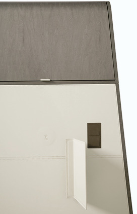 Tenet Table by Giorgetti, view 7