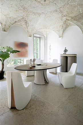Tie Chair by Giorgetti, view 4