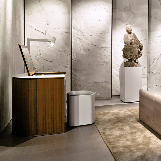 Venus Bed by Giorgetti, view 3