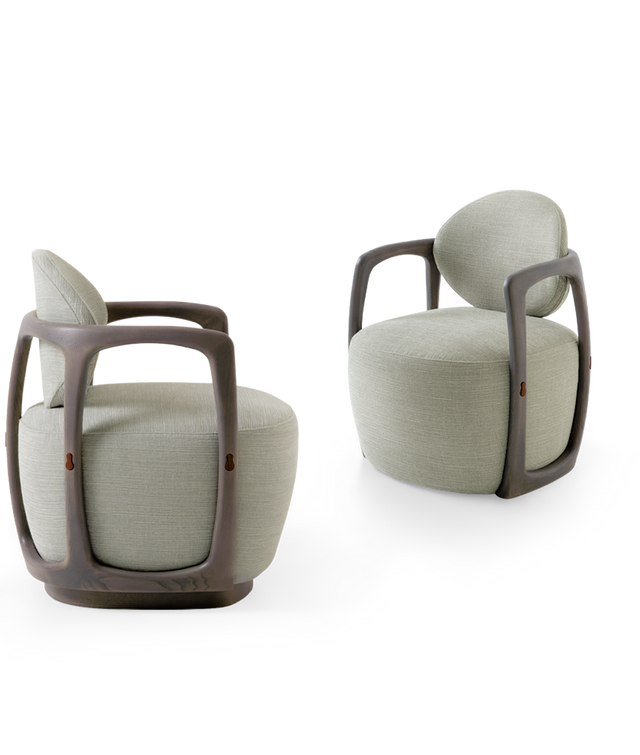 Yuan Chair by Giorgetti