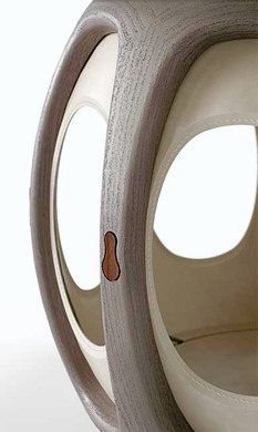 Yuan Pouf by Giorgetti, view 4