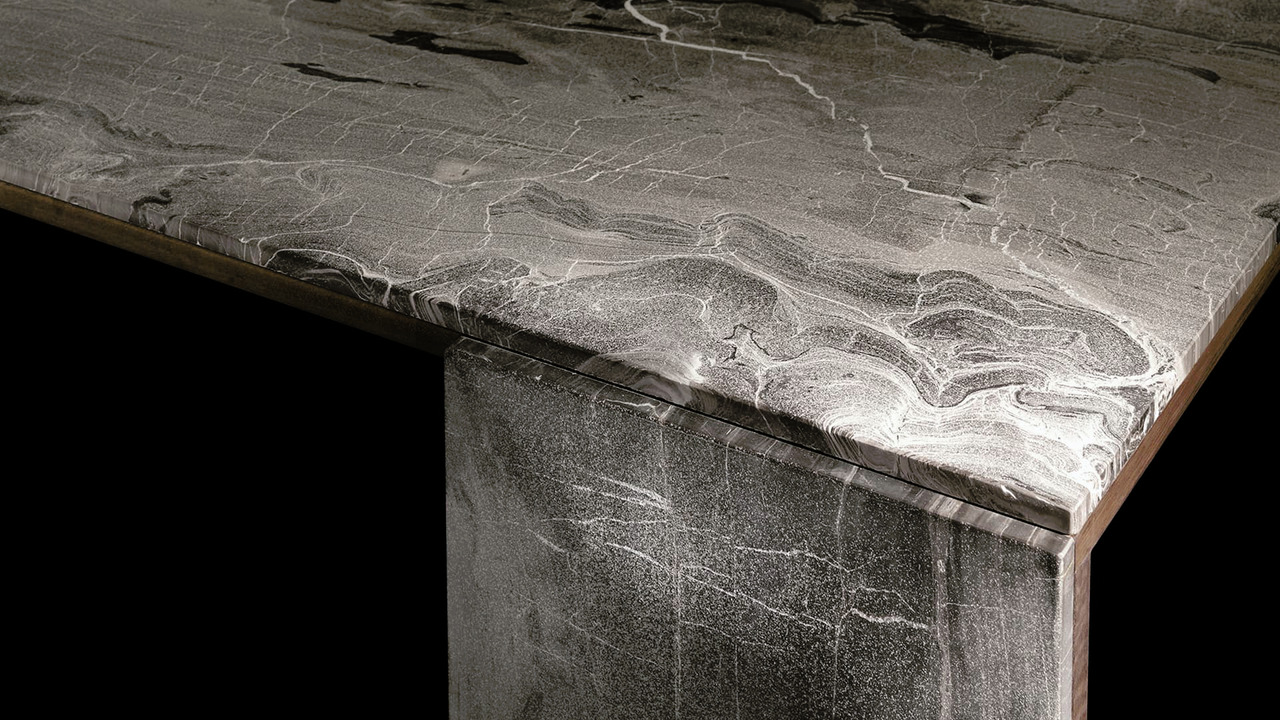 LY-Table Henge, view 2