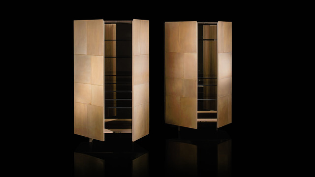 Slim Side Vertical by Henge