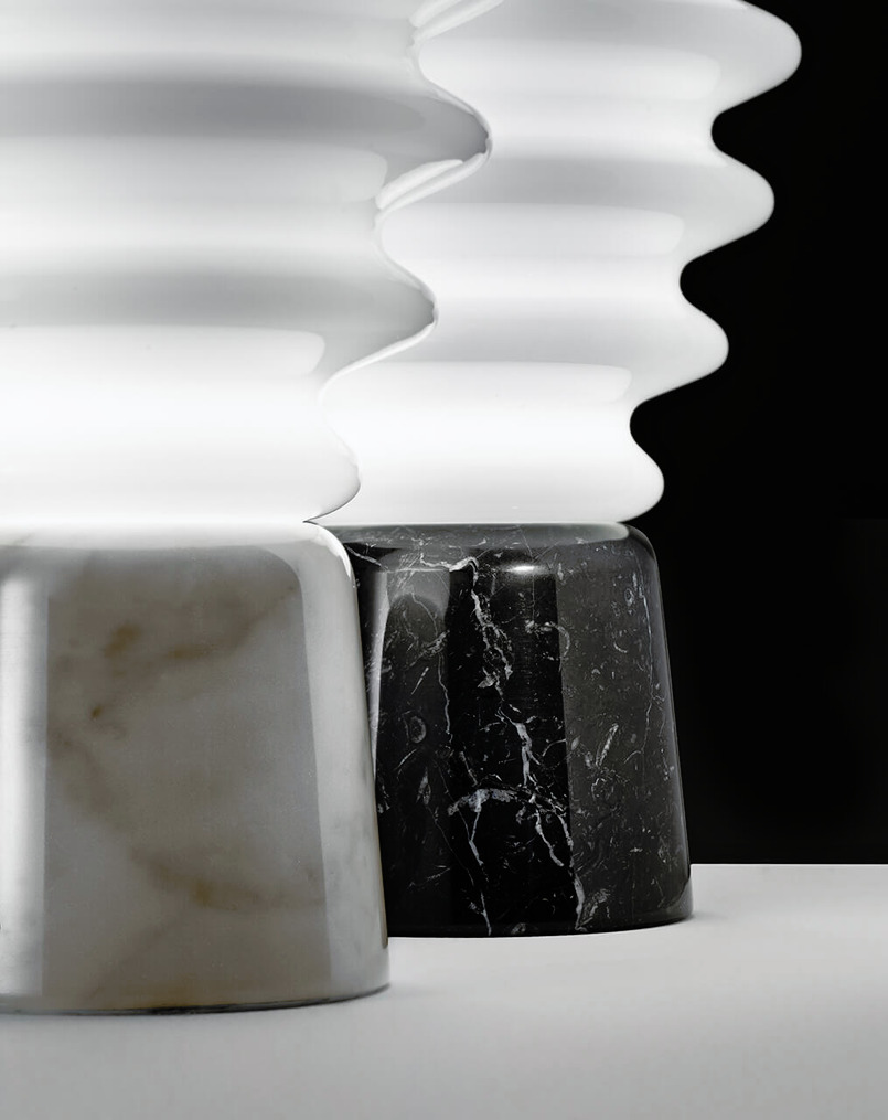 Grand Collier Table Lamp, view 3
