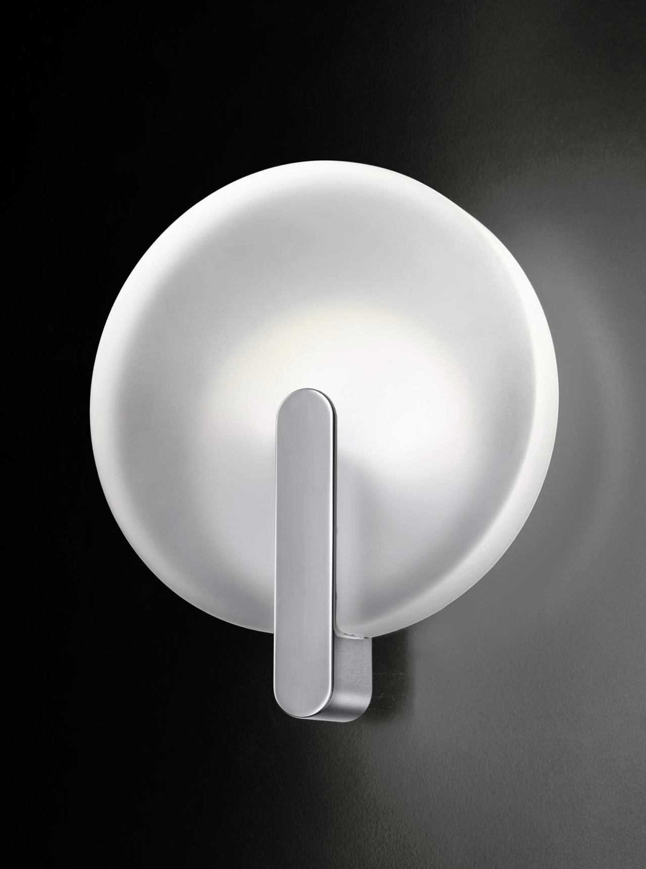 Sinua Wall Light, view 3
