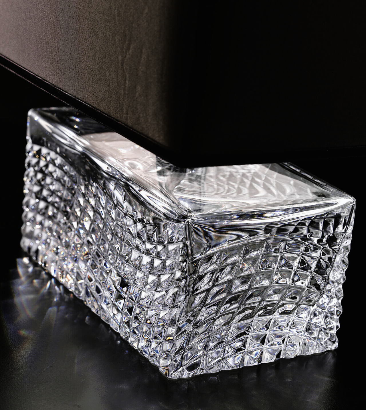 Zagara Crystal Table Lamp, view 2