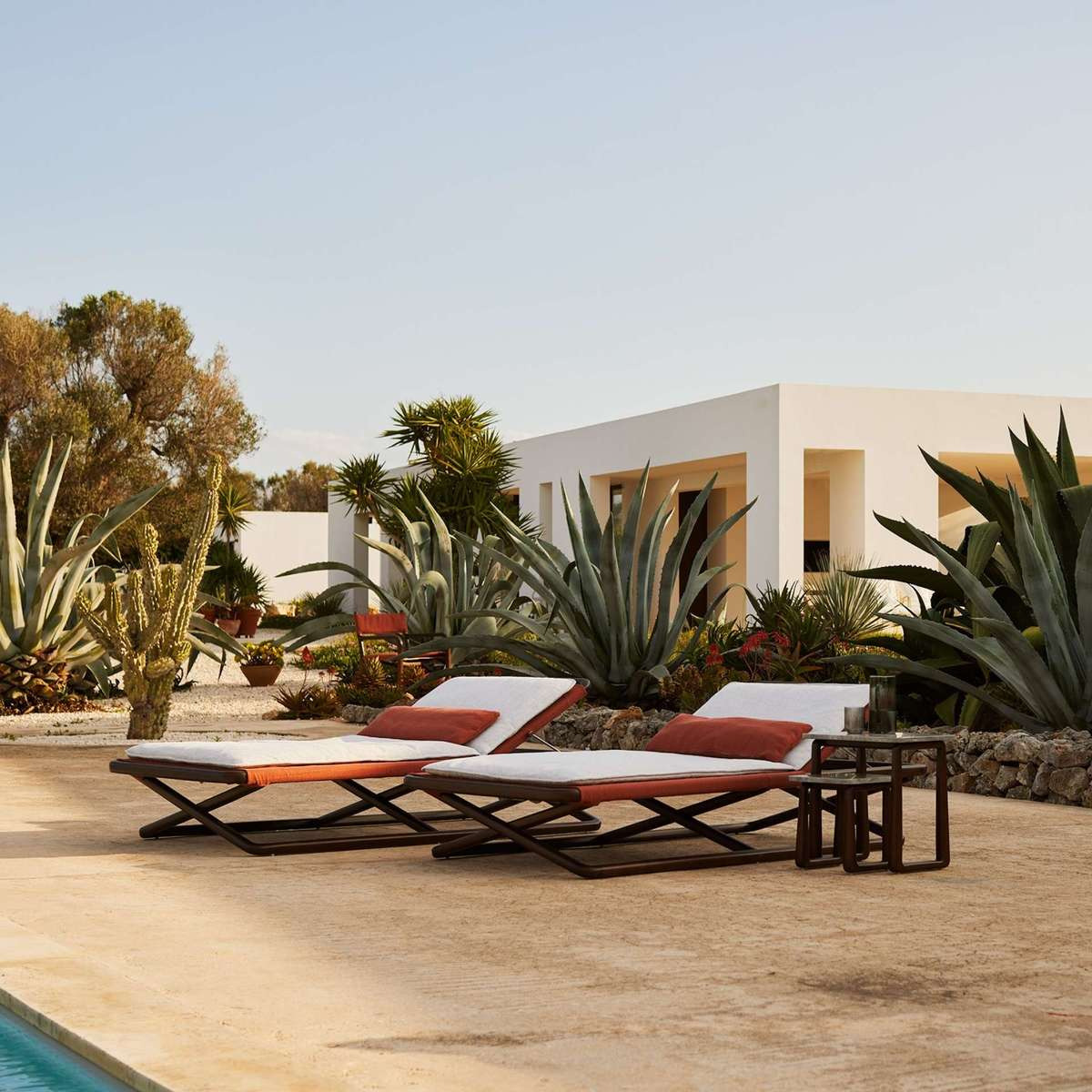 Loro Piana The Delight Chairs Sun Lounger by Exteta, view 6
