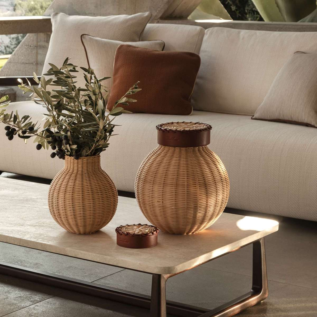 Rectangular Coffee Table Loro Piana The Delight Chairs by Exteta, view 4
