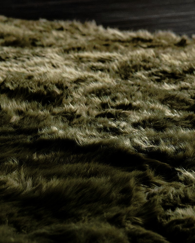 Alps Wool Rug by Minotti, view 2