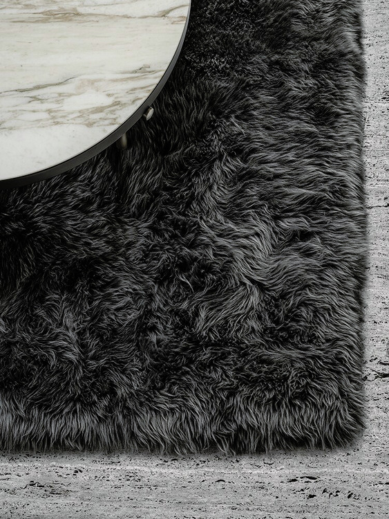 Alps Wool Rug by Minotti, view 6