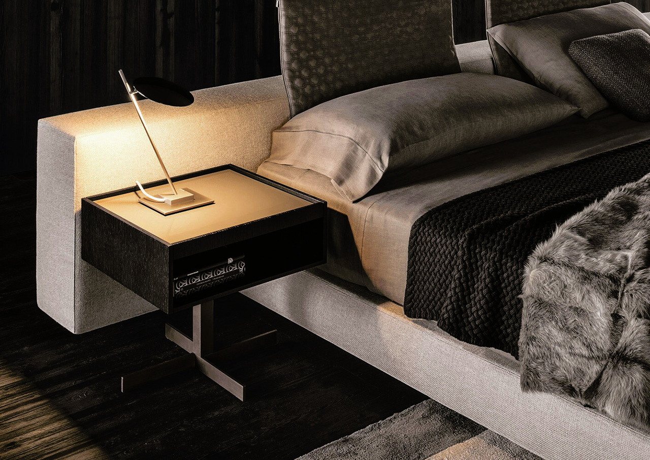 Close Nightstand