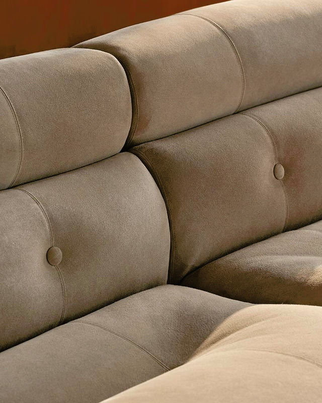 Coupé Sofa, view 8