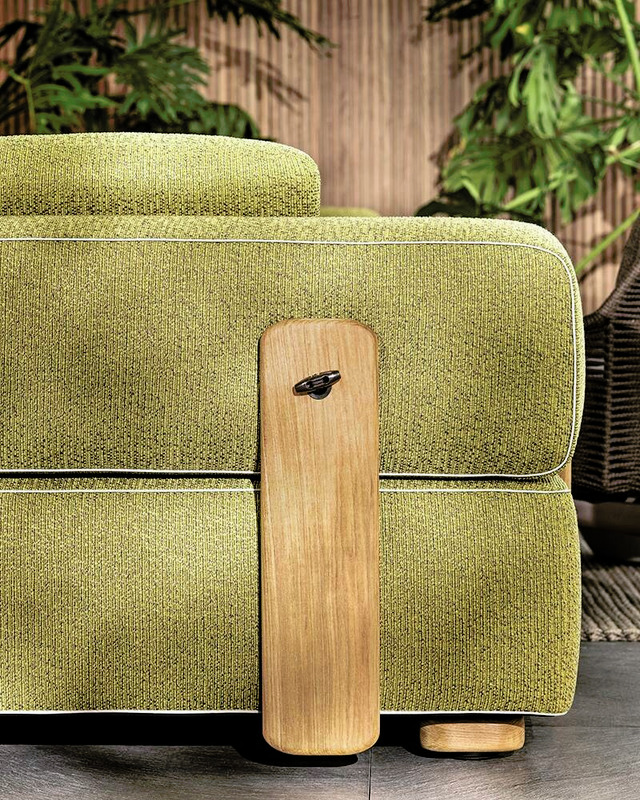 Florida Modular Outdoor Sofa by Minotti, view 2