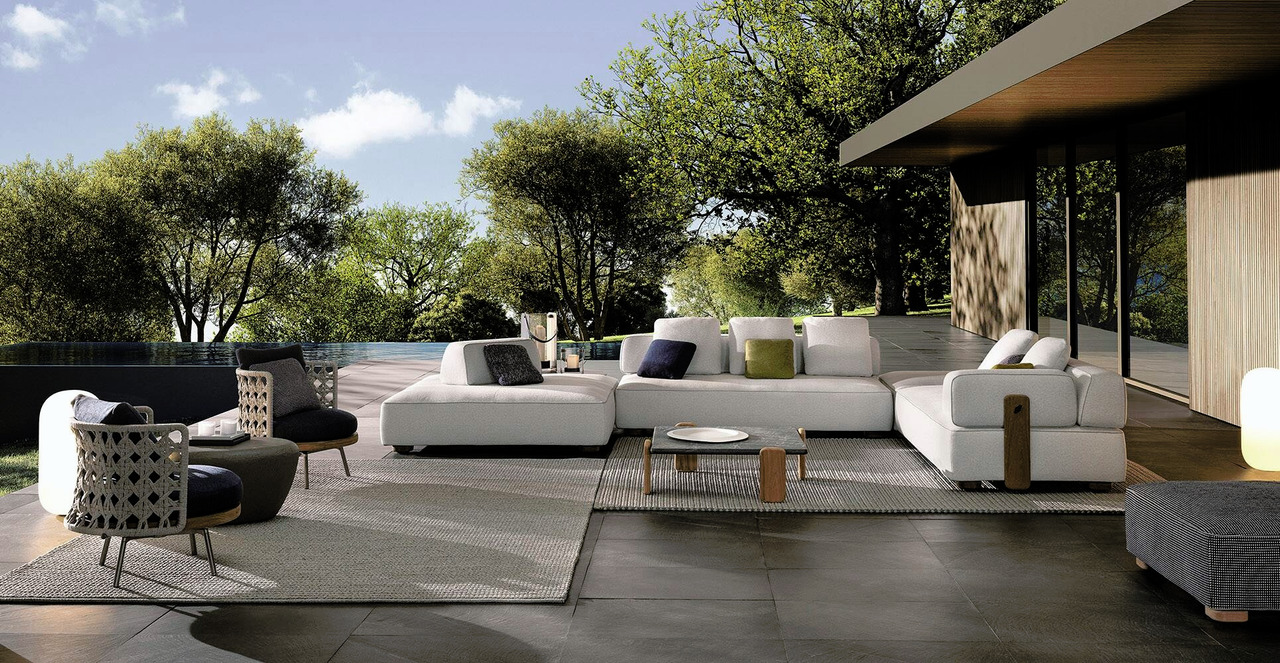 Florida Modular Outdoor Sofa by Minotti, view 8