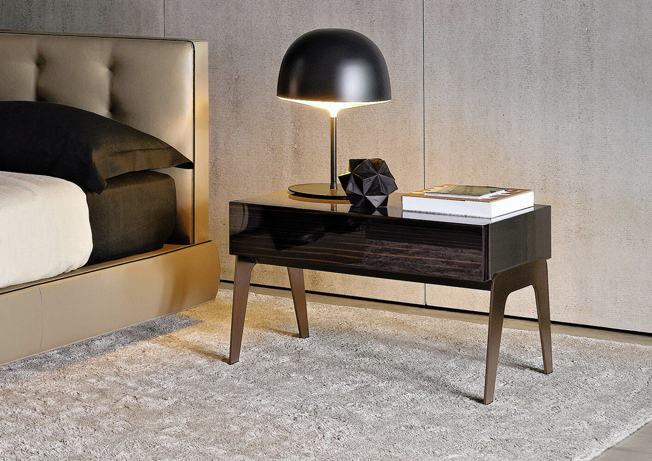 Kirk Nightstand