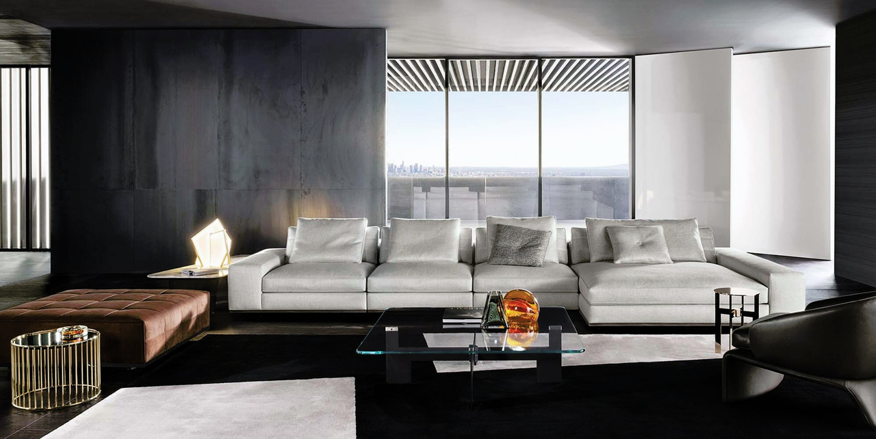 Lawrence Modular Sofa by Minotti, view 31