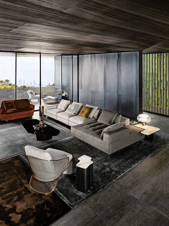 Lawrence Modular Sofa by Minotti, view 4
