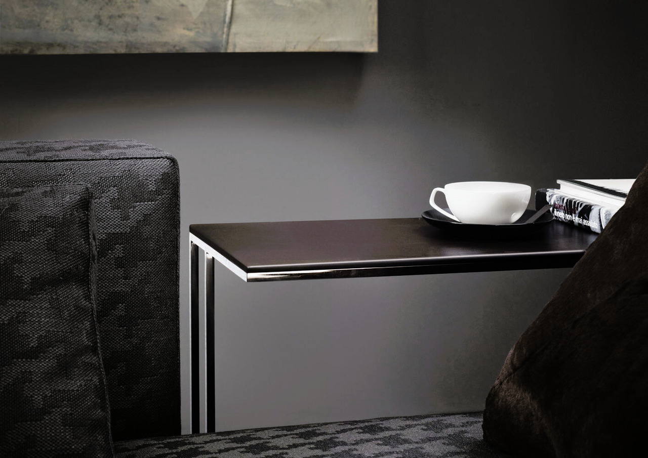 Leger Side Table by Minotti