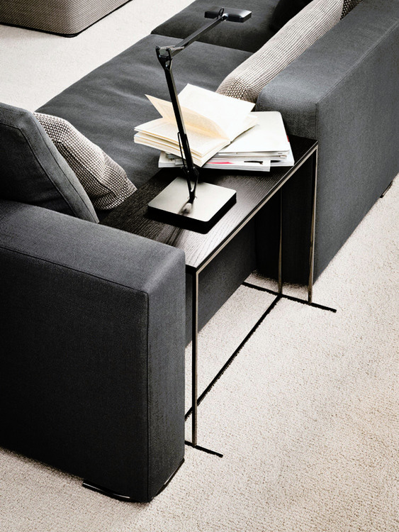 Leger Side Table by Minotti, view 2