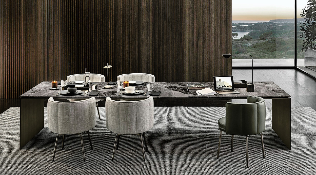 Linha Dining Table, view 3